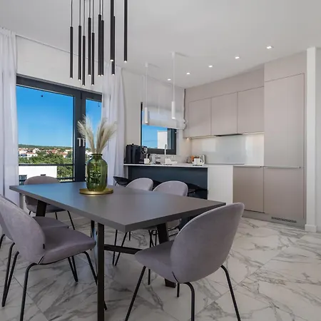Apartamento Hadrie Luxury And Penthouse De Malinska