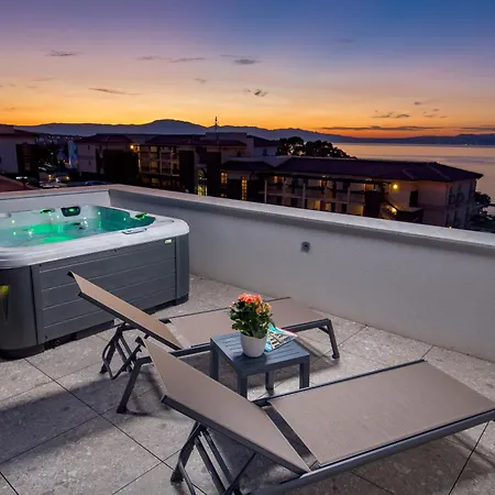 Apartamento Hadrie Luxury And Penthouse De Malinska