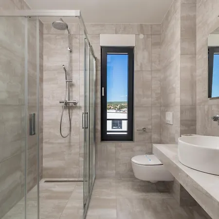 Hadrie Luxury And Penthouse De * Malinska