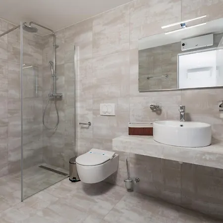 Hadrie Luxury And Penthouse De Apartament Malinska
