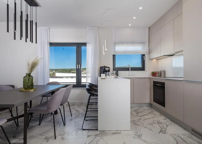 Hadrie Luxury And Penthouse De Malinska