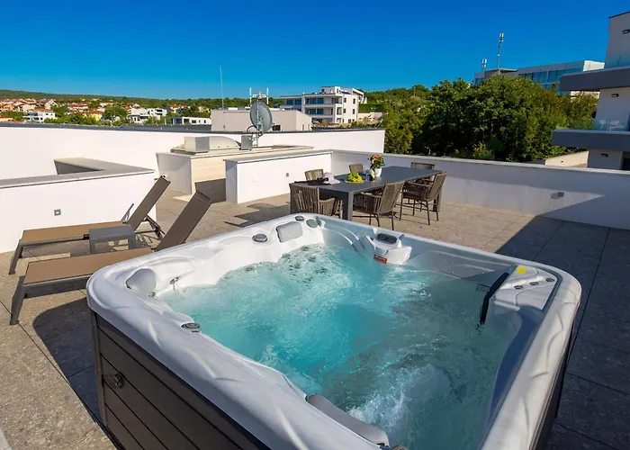 Hadrie Luxury And Penthouse De *