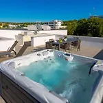 Hadrie Luxury And Penthouse De *