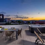 Hadrie Luxury And Penthouse De Διαμέρισμα *