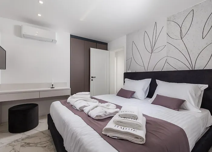 Hadrie Luxury And Penthouse De Apartment