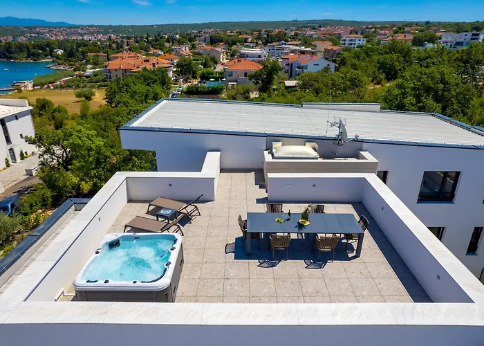 Hadrie Luxury And Penthouse De * Malinska